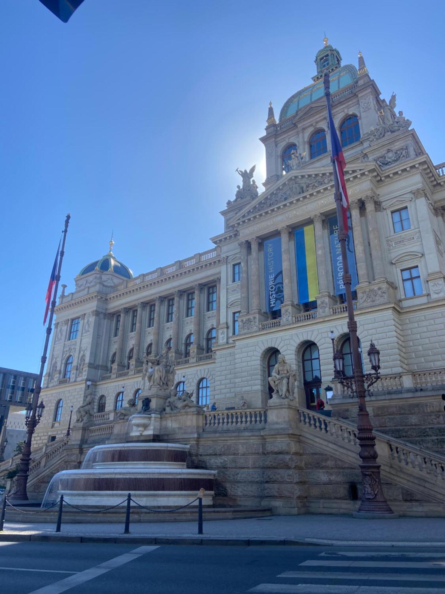 Onefam Home Praha Bagian luar foto